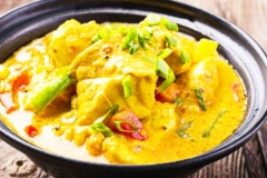 Bật mí cách nấu cà ri gà nước cốt dừa ngon khó cưỡng