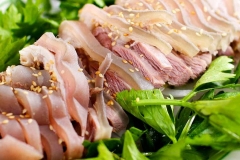 Cách làm heo rừng hấp sả gừng thơm ngon khó cưỡng