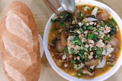 Chế biến thịt heo rừng xào lăn chuẩn vị nhà hàng 
