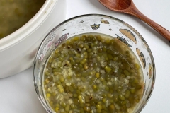 Cách nấu chè đậu xanh đơn giản cho người bị mất ngủ