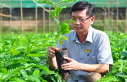 Làm nông nghiệp công nghệ cao nông dân thu 9 tỷ đồng/ha