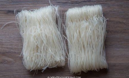 Thương vụ hợp tác xuất khẩu bún miến khô đến từ vị khách hàng người Hồng Kông