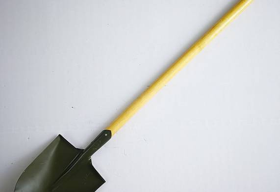 Xẻng đào đất thông minh trồng cây và hướng dẫn sử dụng xẻng đào đất đúng cách