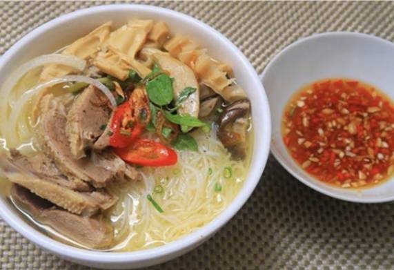 Cách nấu bún măng vịt thơm ngon và hấp dẫn tại nhà 