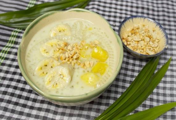 Cách nấu chè chuối bột báng thơm ngon bằng những bước đơn giản