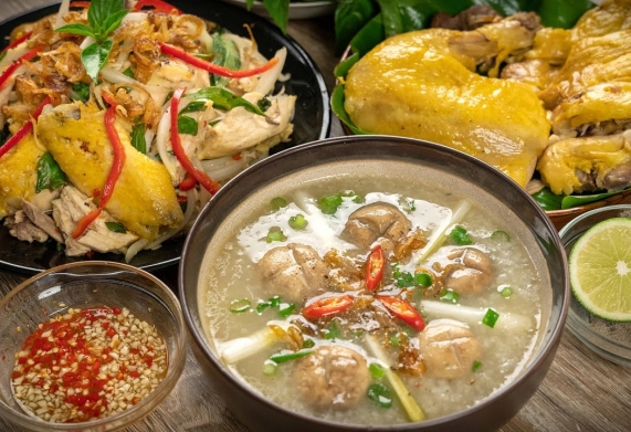 Cách nấu cháo gà hành lá đơn giản và ngon miệng