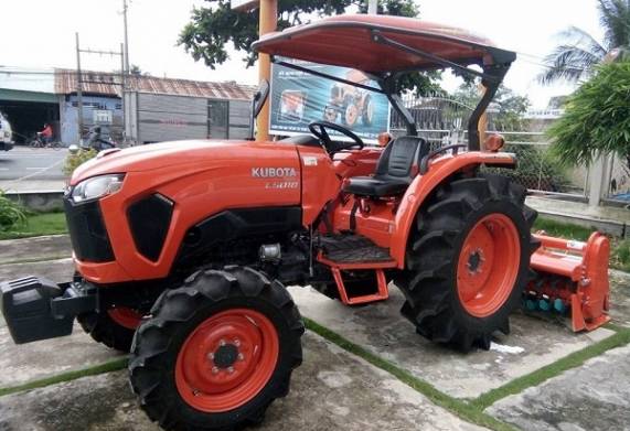 Máy cày Kubota L5018 giá bao nhiêu?